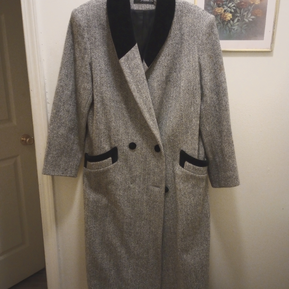 Ladies Dress Coat